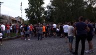 "Korteo" "delija" na neprijateljskoj teritoriji: Navijači Crvene zvezde došli u Humsku