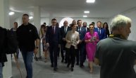 Premijerka Ana Brnabić obišla multimedijalni centar u Kosovskoj Mitrovici