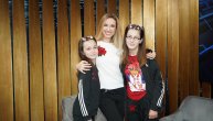 Rada Manojlović iznenadila devojke sa Vlasine