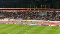 Srbija igra protiv Švedske, deca ispunila Marakanu da bodre Orlove