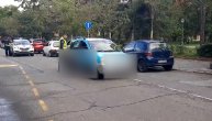 Auto udario dete koje je pretrčavalo ulicu u Zemunu: Na sreću je prošlo s lakšim povredama