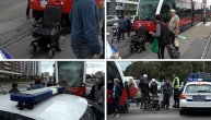 Snimci sa mesta nesereće: Tramvaj udario u čoveka u invalidskim kolicima