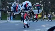 Čovek na štakama pomaže povređenom mačetu nasred ulice: Najhumaniji snimak iz Beograda danas