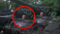 Komandant ukrajinske brigade provozao najmoderniji ruski tenk koji je zarobio lično