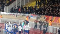 Navijači Zvezde bodre igrače posle poraza od Monaka