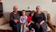 Zoran i Gordana odgajaju unuke koje su izgubile oba roditelja: Žive samo od dečijeg dodatka