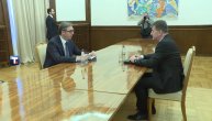 Moraju se poštovati prava i volja našeg naroda: Vučić sa Lajčakom