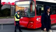 Nesreća u Bulevaru: Autobus točkom prešao preko noge mladiću
