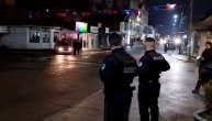Policija maršira Severnom Mitrovicom, građani izlaze na ulice