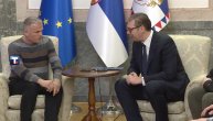 Vučić: Svi smo ponosni kako ste se držali