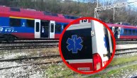 Stravična nesreća: Voz udario čoveka u Ripnju, snimak sa lica mesta