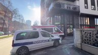 Devojka pala sa četrvtog sprata zgrade u Čačku: Snimak sa lica mesta tragedije