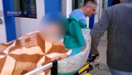 Prvi snimak ranjenih dečaka sa Kosova: Stefan na nosilima, Miloš lakše pogođen
