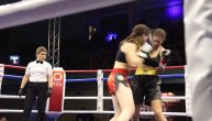 Srpska intelektualka i lepotica postala šampionka Evropre u profesionalnom boksu: Snimak meča