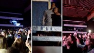 Novak i Jelena uživaju za Dan zaljubljenih na koncertu Željka Samardžića: Đokovići pevaju u glas