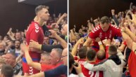 Gol za pobedu u poslednjoj sekundi izazvao detonaciju: Heroj Borzaš na tribini slavio s navijačima