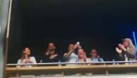 Nole izveo Jelenu za 8. mart na koncert Crvene jabuke: Obožavaoci im aplaudirali i skandirali