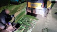 "Policija, ruke gore" odjeknulo ulicom: Pronašli im 8,5 kilograma marihuane