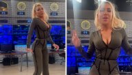 Jovana Jeremić utegnuta u uski kombinezon da istakne obline: Zavtela pozadinom pred kamerom