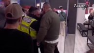 Koji problem ima ovaj čovek? Zvezdan gađao Anu klupom, napao obezbeđenje: Pretio šta će biti napolju