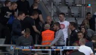 Skandal na meču Zadra: Navijač izbačen zbog gađanja sudije, umalo tuča sa redarima