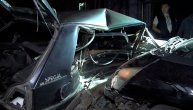 Snimak sa mesta strašne nesreće u Resniku: Jedan auto smrskan, mladić na reanimaciji