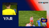 Zvezda dobila penal posle VAR-a, Lalatović poludeo na sudije