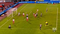Jović, sam na penalu, mogao da bira gde će da šutira, a on direktno u Borjana i to vrlo loše