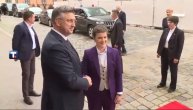 Brnabić danas u Zagrebu sa Plenkovićem, potom na skupštini SNV: Sastali se zvaničnici
