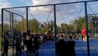 Grobari se okupili na basket terenu ispred Arene: Već su velike grupe navijača tu
