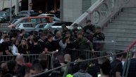 Ogromne gužve na ulazima u Arenu: Policija i žandarmerija pod punom opremom, sve vrvi od Grobara