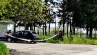 Jezive slike u Malom Orašju: Izrešetan automobil na mestu gde je ubijeno petoro osoba