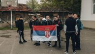 Grupa omladinaca iz Kosovskog Pomoravlja krenula pešice za Beograd