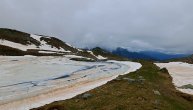 Zima se ne predaje na Prokletijama: Zaleđeno jezero usred juna