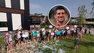 Deca opet pokazala koliko im Nole znači: Đokoviću pred polufinale Vimbldona stigla najveća podrška