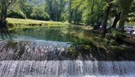 Najkraća reka u Srbiji 365 mami turiste svojom lepotom i jedinstvenošćšu
