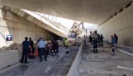 Urušio se deo mosta u Grčkoj: Poginula najmanje jedna, dve osobe nestale
