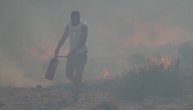Pretužni snimci iz Grčke: Nadljudski napori i meštana da ugase jezive požare koji se šire na Rodosu
