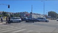 Jedna osoba sa vidnim povredama prevezena u bolnicu: Jeziv sudar na raskrsnici u Beogradu