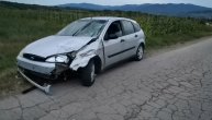 Dva dečaka povređena u sudaru automobila i motora