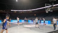 Košarkaši Srbije na zagrevanju pred meč s Portorikom: Stefan Jović podesio šut kao snajperista