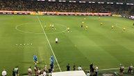 Pogledajte kako su navijači Aeka dočekali Dinamo