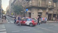 Nezgoda na uglu Svetogorske i Vlajkovićeve: Automobil se sudario sa policijskim vozilom
