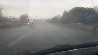 Vozila na auto-putu mile: Pljusak u Beogradu paralisao saobraćaj