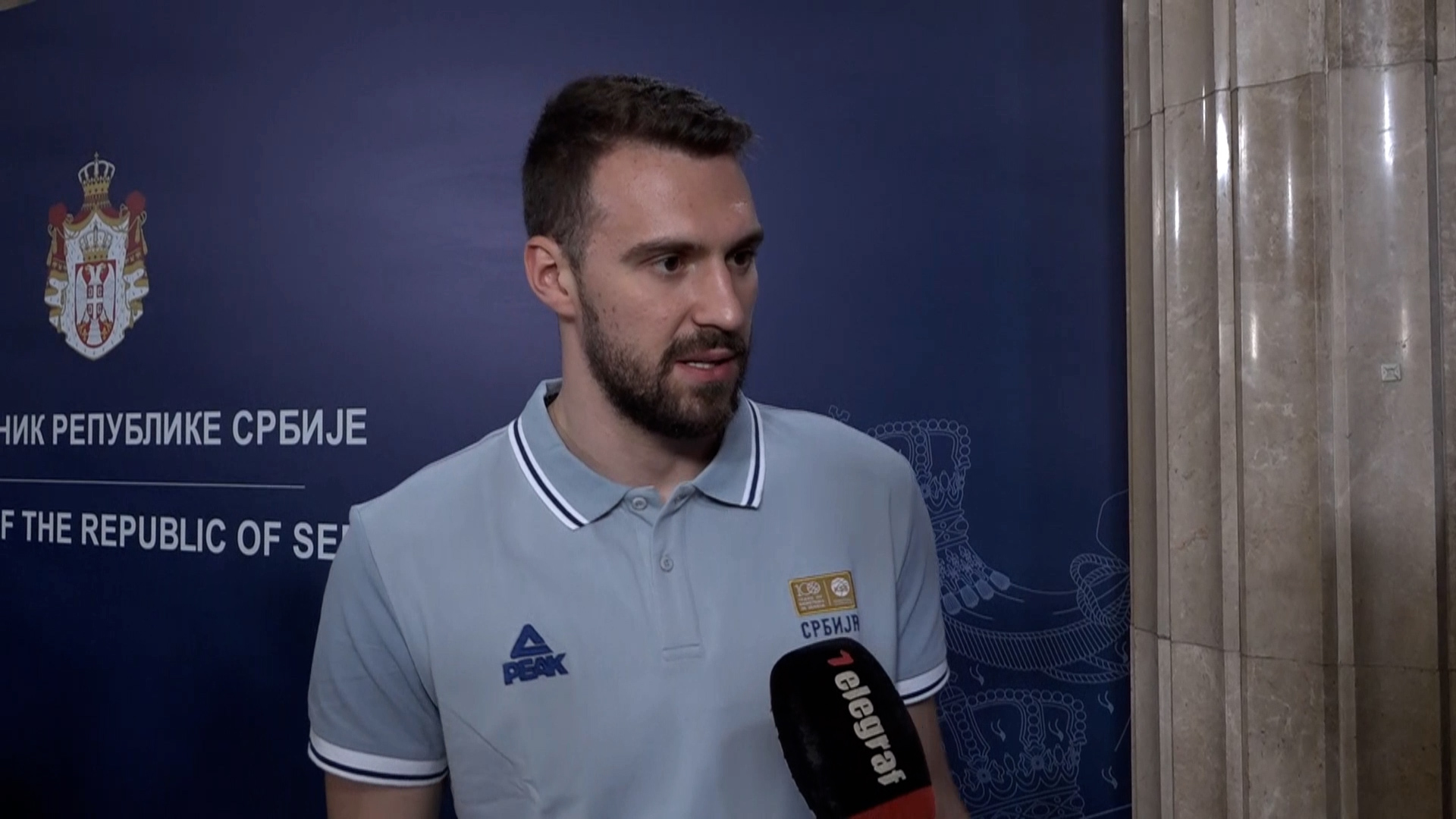 Marko Gudurić prekinuo razgovor s novinarkom, navijač mu vikao da ga voli,  košarkaš uzvratio (video) - Sportal