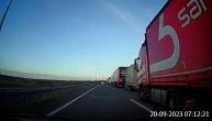Neočekivane gužve na graničnom prelazu: Kolona kamiona duga 7km na granici Bajakovo - Batrovci