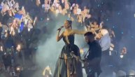 Prija počela koncert, pa se posebnom porukom obratila publici