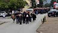 Građani Leposavića ispratili Bojana Mijailovića na večni počinak