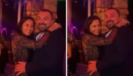Bivši supružnici u zagrljaju: Elena i Jugoslav Karić danas slave