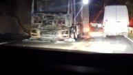 Strašan prizor na putu Ivanjica - Guča: Izgoreo kamion, ostala olupina u pepelu